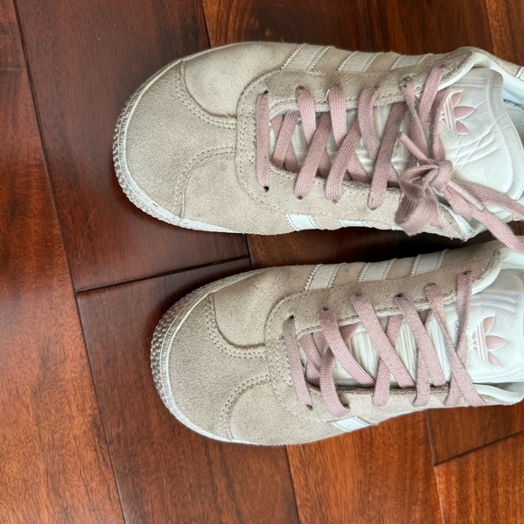 Adidas Gazelle Suede Sneakers in pink and White size 4 - Picture 8 of 8